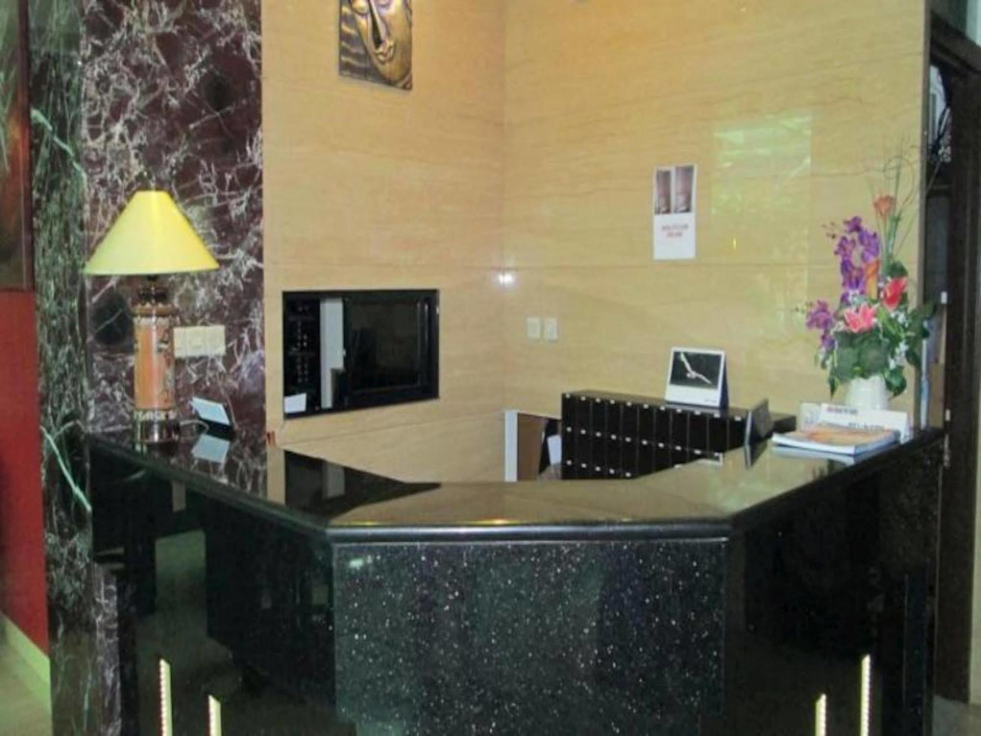 Kyo Serviced Apartment Jakarta Cilandak  Exterior foto